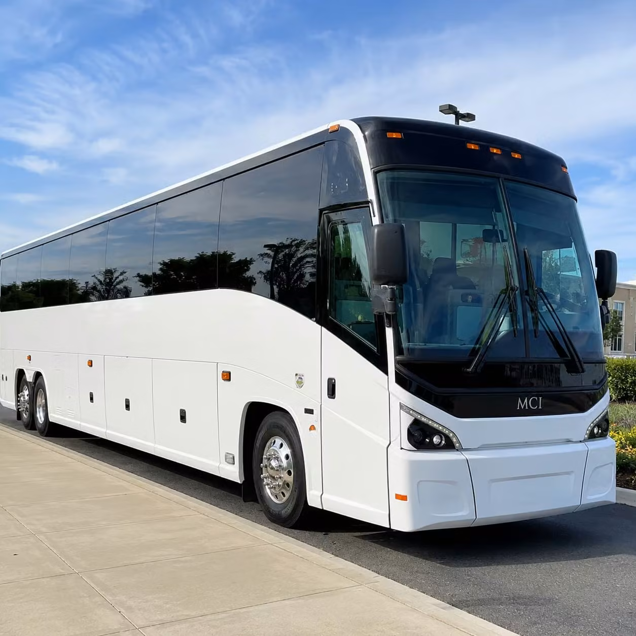 bus rentals for puyallup concerts music festival