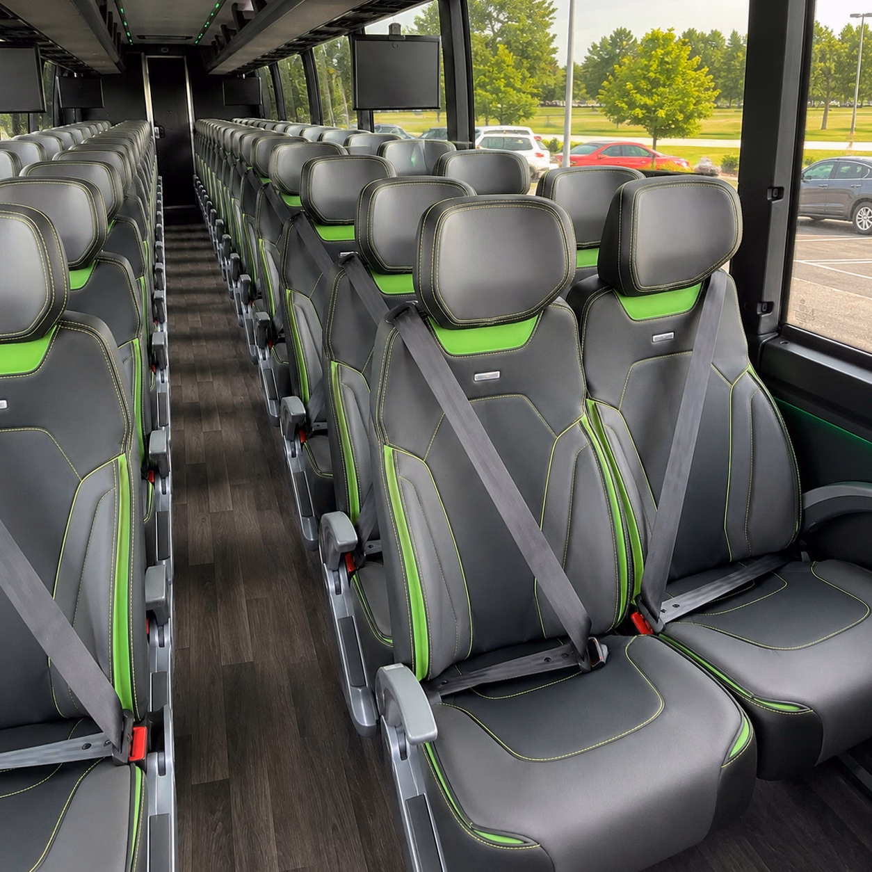 charter bus rentals for puyallup school trips to point defiance zoo aquarium