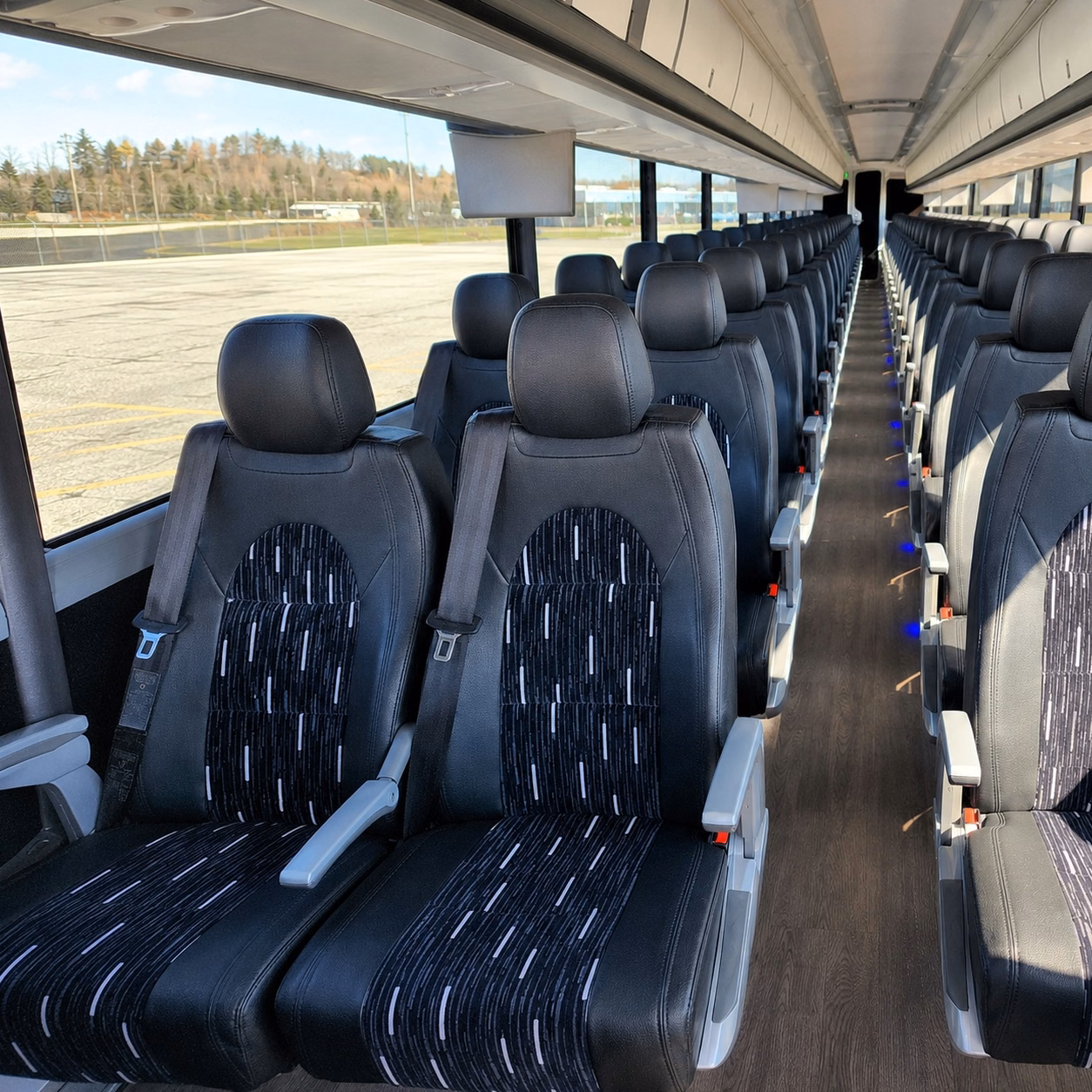 compare bus rental pricing in puyallup online upfront and in minutes