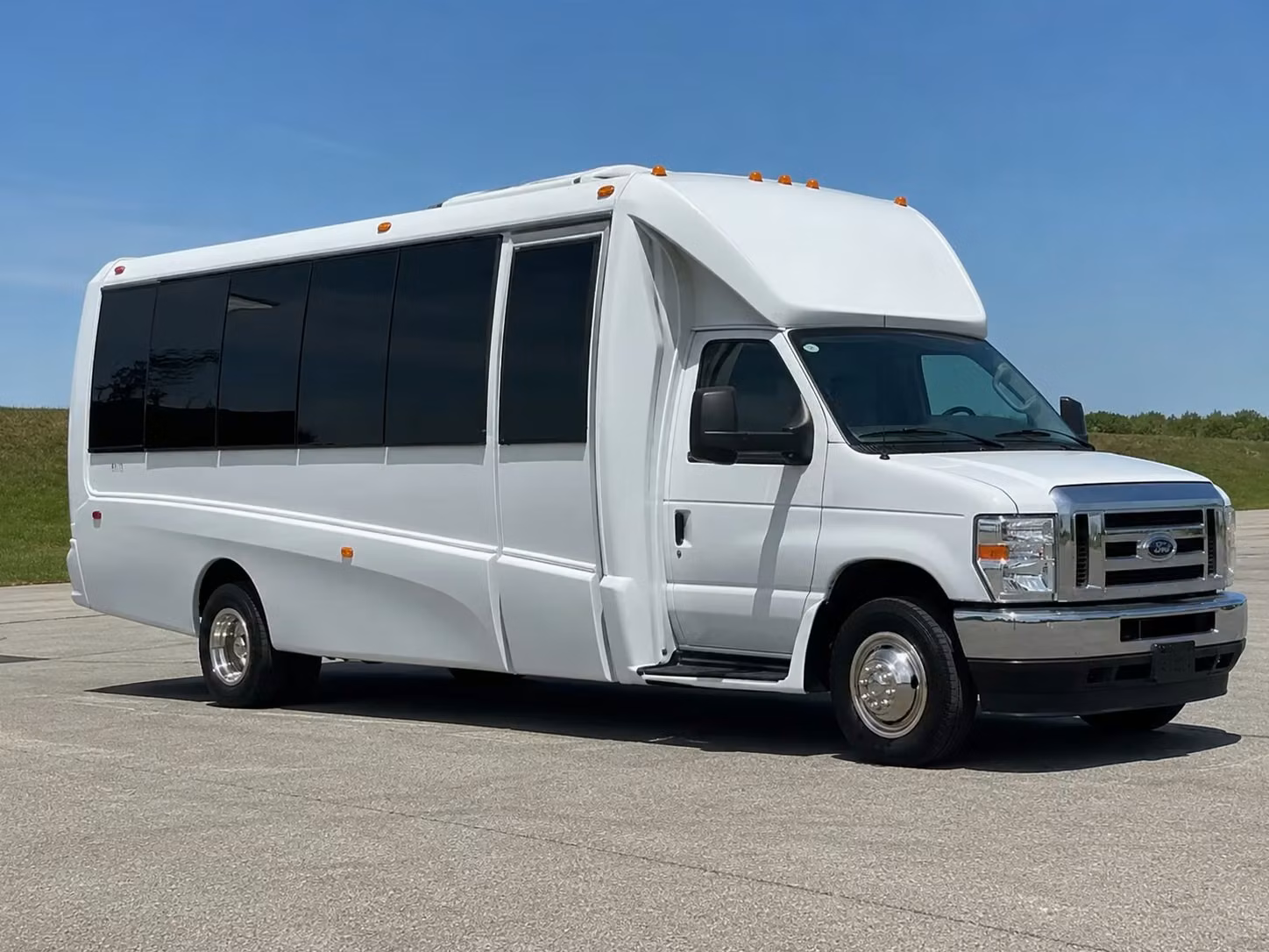 pre game the concert the right way with a puyallup party bus rental